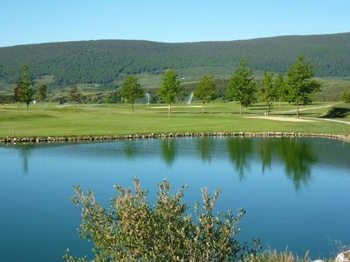 Campo De Golf De Nestares