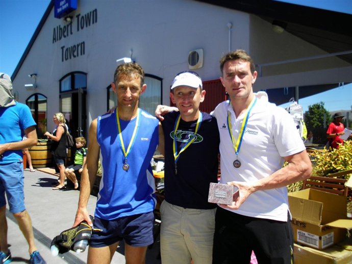 El corredor Luis Alonso (d)