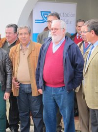 Arias Cañete dice que habrá un "periodo transitorio" tras la entrada en vigor de la nueva norma de calidad del ibérico