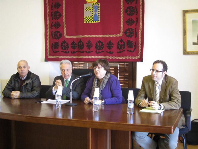 Modesto Lobón y Jesús Nogués hablan de la PAC.