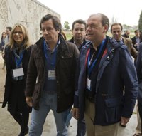 Monago asevera que "Extremadura cumple" mientras los gobernantes catalanes "no están cumpliendo" por su "mala gestión"