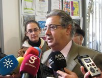 Zoido subraya que a Mercasevilla fue objeto de "expoliación" pero que "vamos a sacarla adelante"