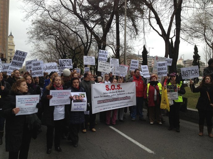 Manifestación 'niños robados' Madrid