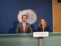 Bauzá asegura que no "negocia" el descuento de residentes porque es un "derecho irrenunciable" de los ciudadanos