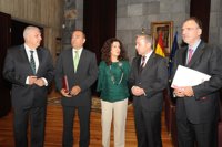 Fajardo afirma que el PSOE no está "descolgado" del 'Pacto por Canarias' y espera la "ficha financiera" del apoyo del PP