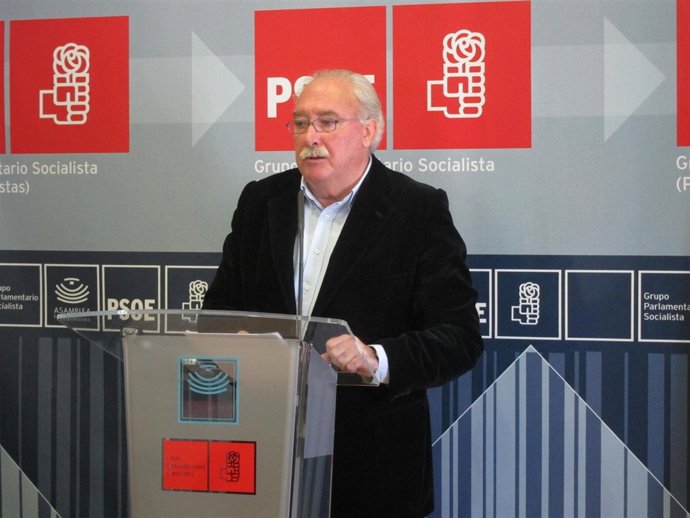 Luciano Fernández (PSOE)