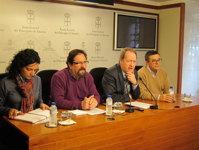 Esmeralda Rodríguez, Luis Álvarez, Aurelio Martín Y Roberto Sánchez