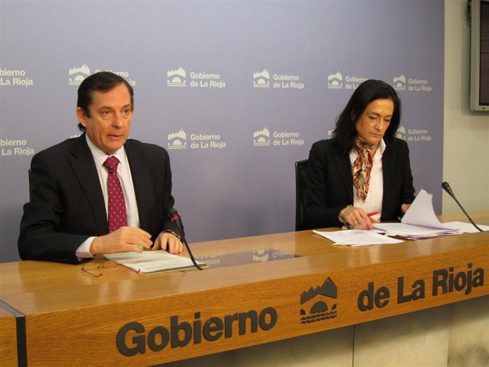 Erro y Cuartero explican actuaciones de Trabajo en 2012