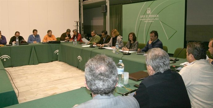 Reunión de la Junta con el sector del cerdo ibérico
