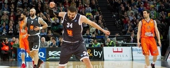 Kostas Vasileiadis, ante el Valencia Basket