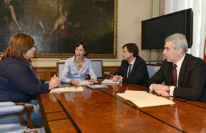 Presentación plan de estímulo a la oposición 