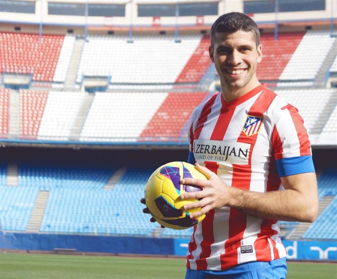 EMILIANO ADRIÁN INSÚA nuevo jugador atlético de madrid