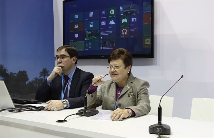 Presentación de las acciones en redes sociales de Costa Blanca en Fitur