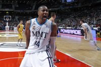 Messina vuelve a Madrid en la batalla por el liderato