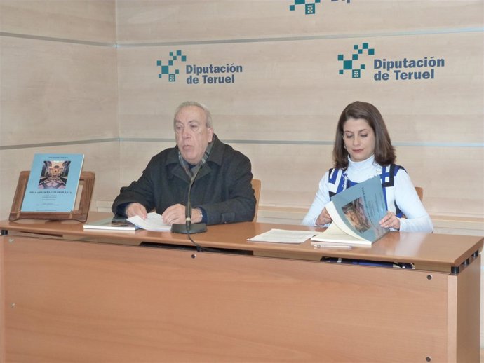 Muneta y Buj han presentado en la DPT la publicación sobre la partitura