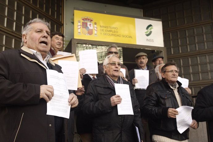Federación de pensionistas de UGT reclaman revalorización en el INSS