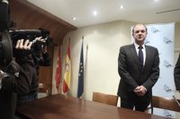 Monago critica que Cataluña sea "la primera de la cola para sacar el tícket del FLA" y luego mantenga embajadas