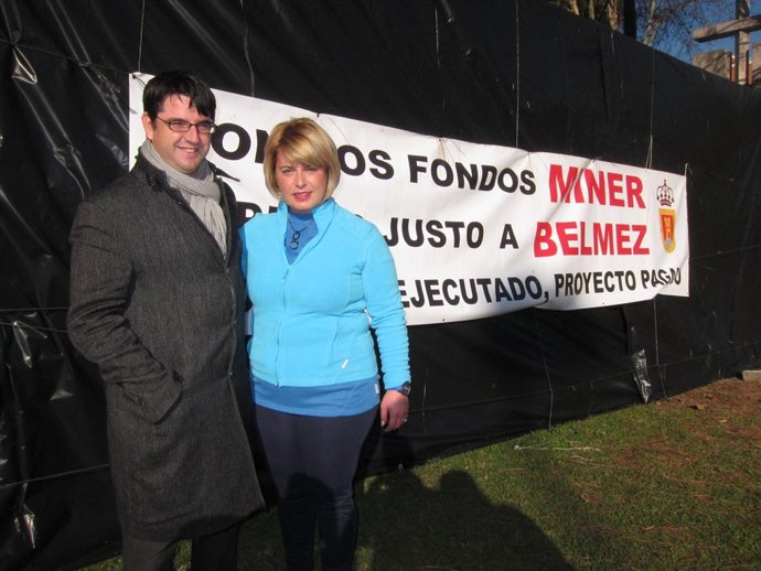 Pedro García y Aurora Rubio en la acampada de Belmez