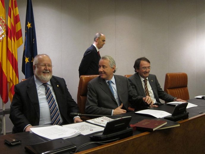 Salvador Esteve,Josep Llobet,Ramon Riera(Pte.Y viceptes.Diputación de Barcelona)