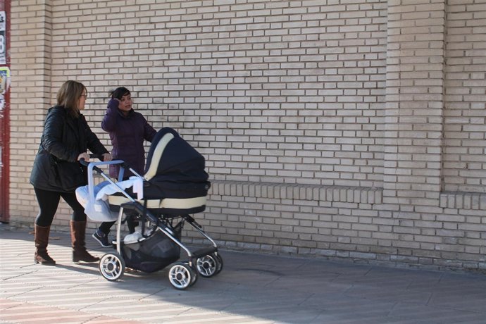 NATALIDAD, CARRITO, BEBÉ NACIMIENTO