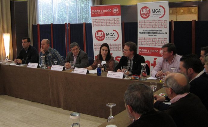 Reunión de MCA-UGT con los responsables de las secciones sindicales de Renault