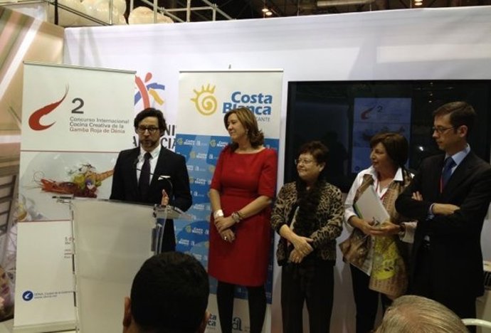 Quique Dacosta presenta el IIConcurso de Cocina Creativa de Gamba Roja de Denia.