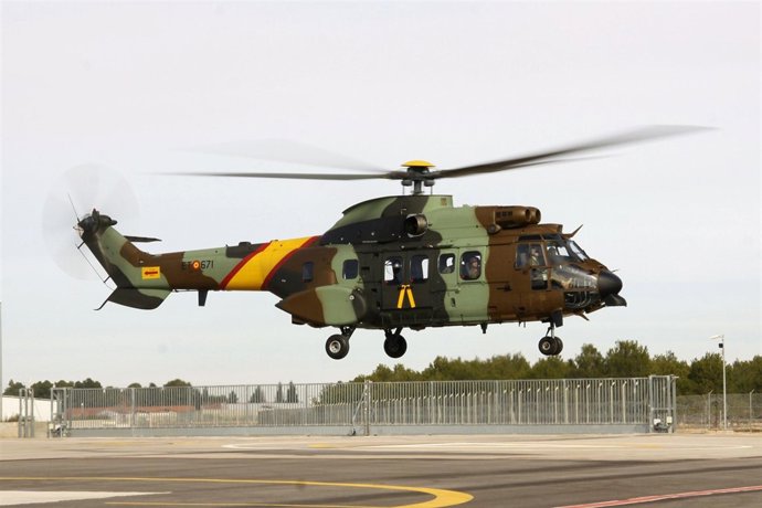 Helicóptero AS532 AL Cougar del Ejército de Tierra