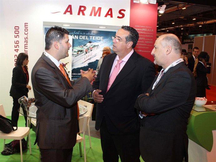 Reunión con representantes de Naviera Armas