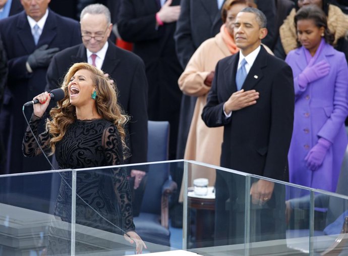 Beyonce canta para Barack Obama 