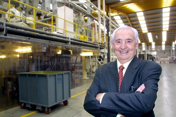 Abascal en su fábrica de Méjico