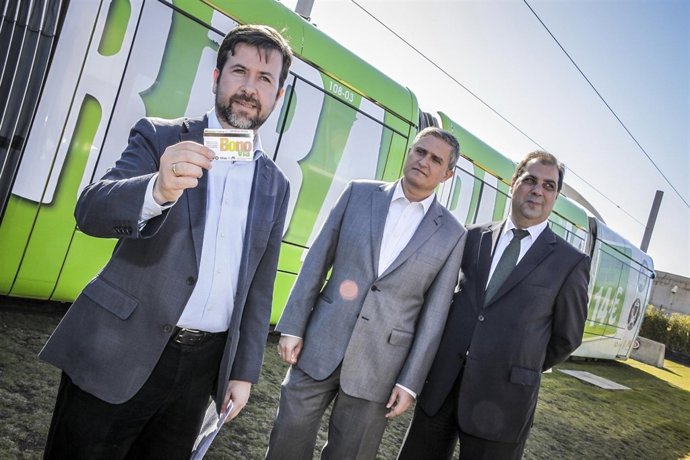 Carlos Alonso (izq) y Manuel Ortega (centro)