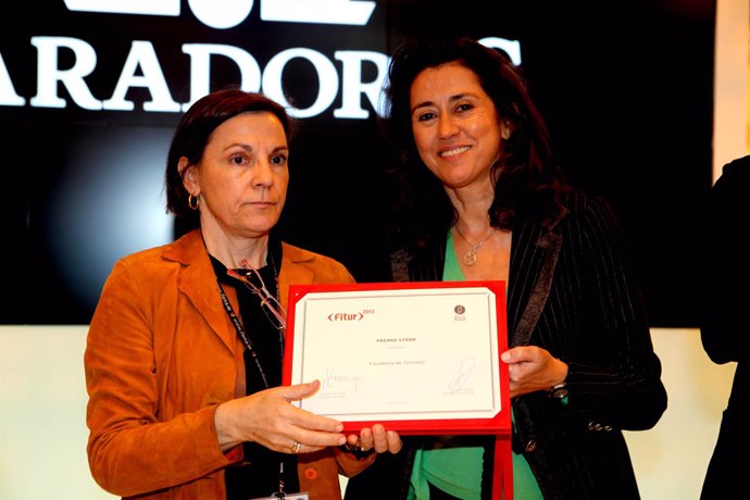 Alarcó recibe el premio al mejor stand de empresas