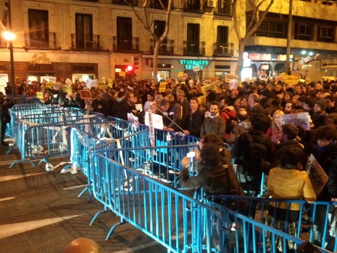 Nueva manifestación en Génova por presunta la corrupción en el PP