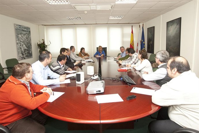 Reunión entre la consejera Blanca Martínez y el sector pesquero