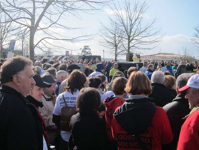 Manifestación de afectados por preferentes frente a Monte Pío