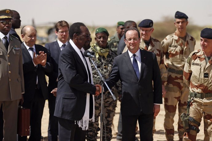 Francois Hollande visita Mali