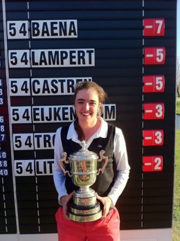 La golfista española Clara Baena