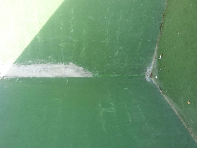 Imagen pista de pádel del polideportivo