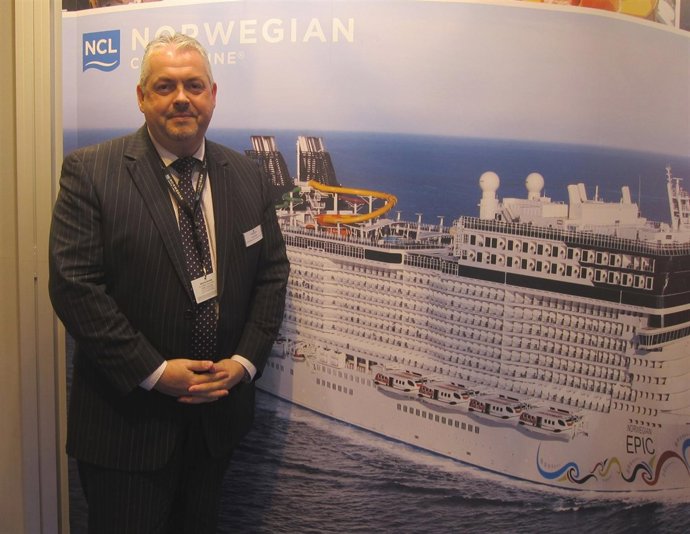 Francis Riley, vicepresidente de Norwegian Cruise Line