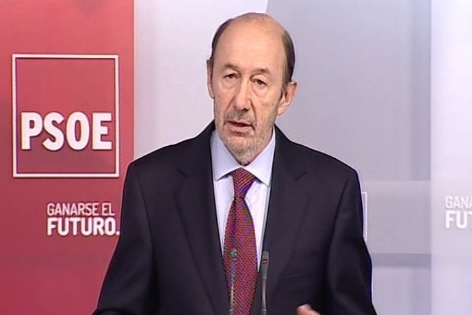 Rubalcaba pide la dimisión de Rajoy