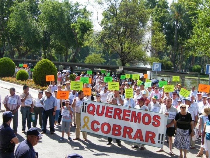 Concentración de afectados del caso Almazaras