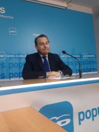 PP reconoce que los datos "no son buenos" pero ve en la contratación "elementos para la esperanza"