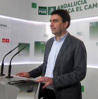 PSOE-A ve "indispensable" que Rajoy "se vaya" por el bien de España