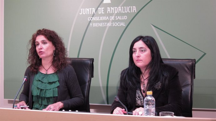 María Jesús Montero y Magdalena Sánchez