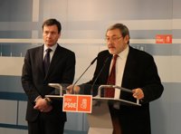 Gómez insiste en que quien tiene que dimitir es Botella, que se "esconde" tras un equipo que ya no tiene