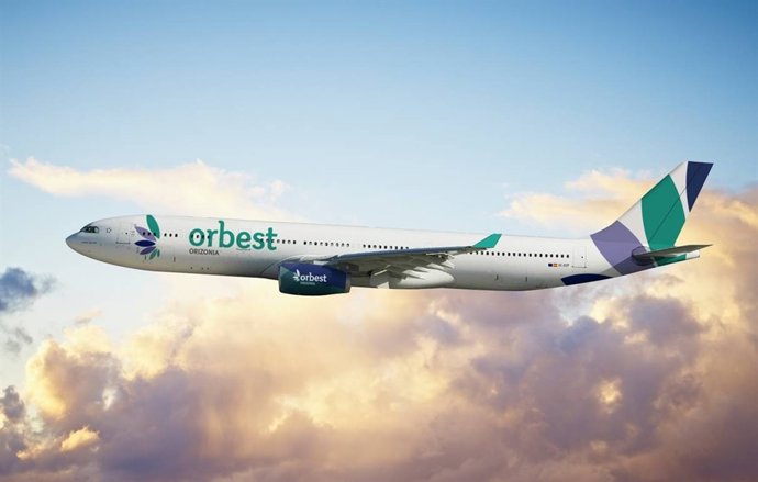 Avión De La Compañía Orbest