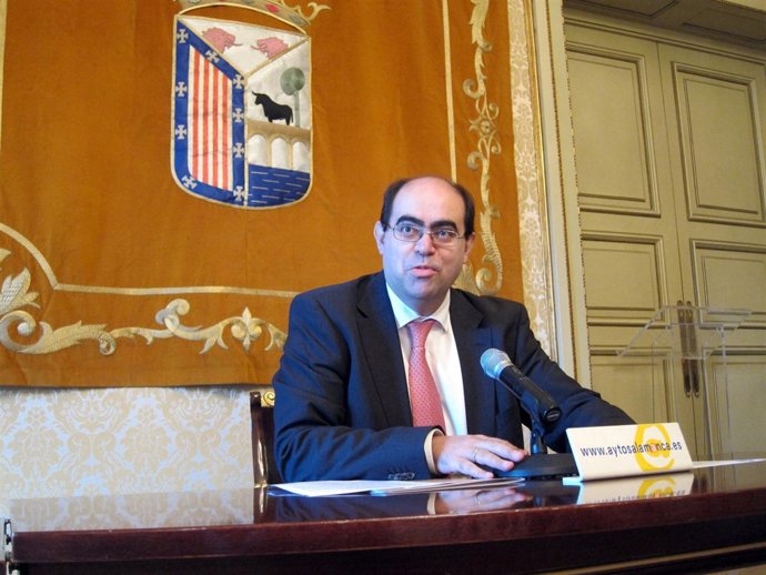 Fernando Rodríguez, presenta la moción sobre Matacán para el próximo pleno.