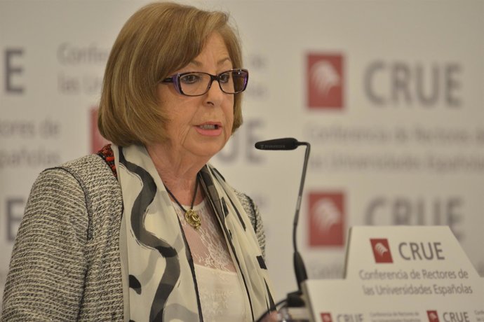 Presidenta de la CRUE, Adelaida de la Calle