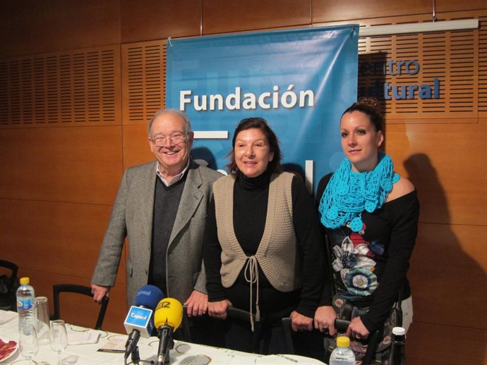 Manuel Herrera, Milagros Mengíbar y Luisa Palicio