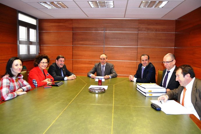 Lago y director Ferrocarriles